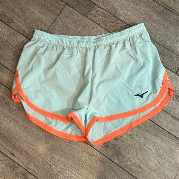 Mizuno Women's Impact Running Athletic Shorts Large - Picture 1 of 8